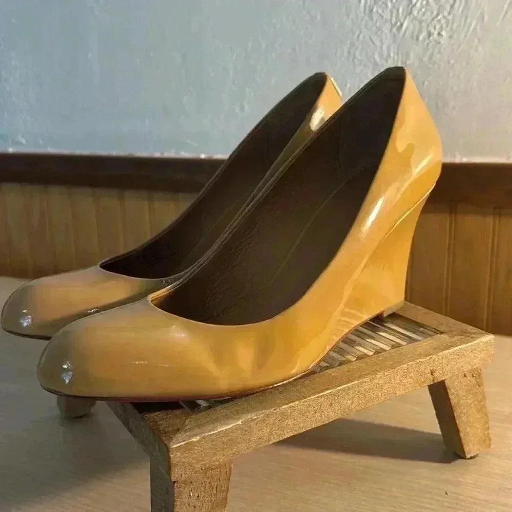 Coach Roni Wedge Patent Leather Tan Heels - Picture 2 of 9